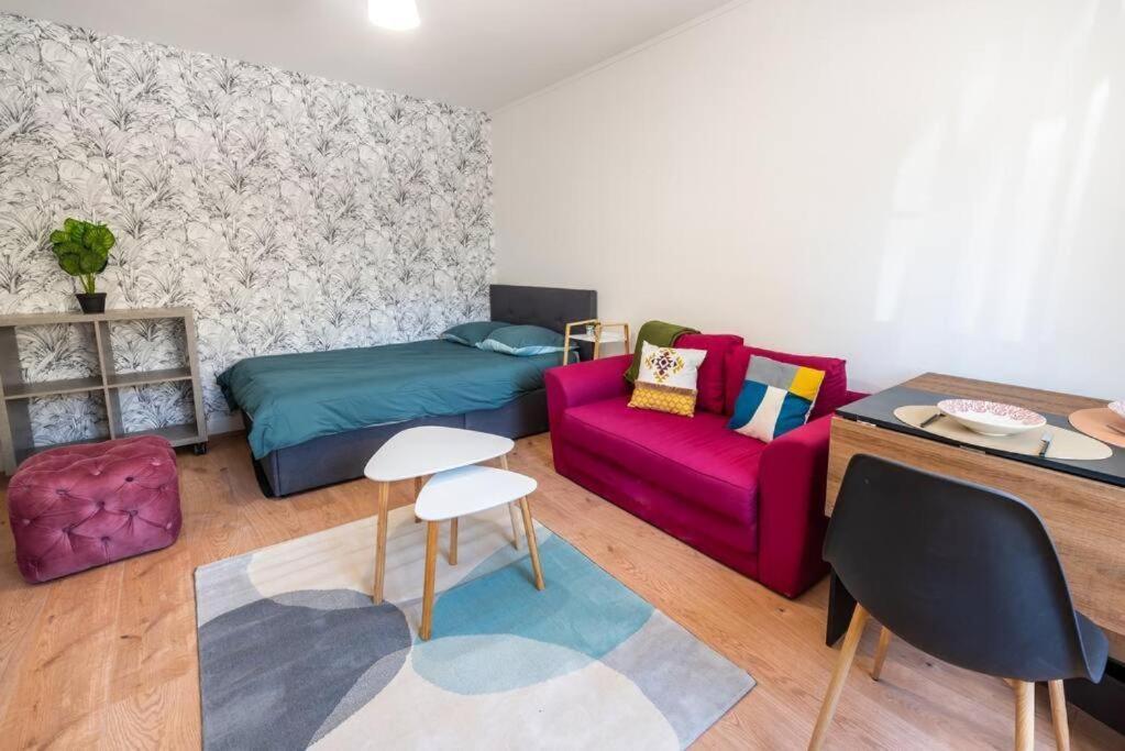 Le Saint Just C Appartement *